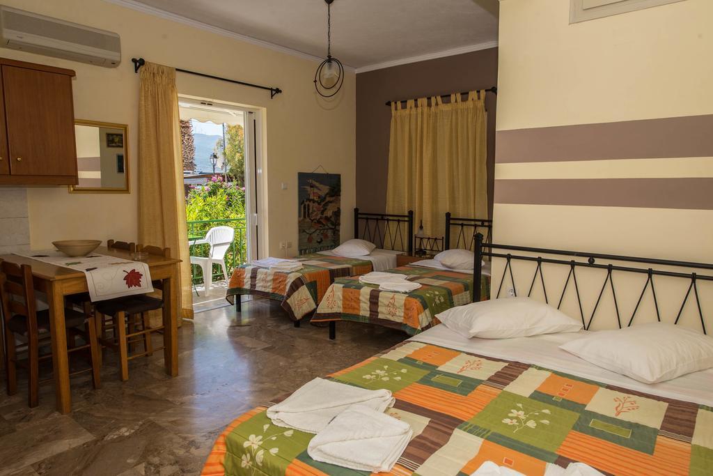Matrona Apartments Poros Town Exterior photo